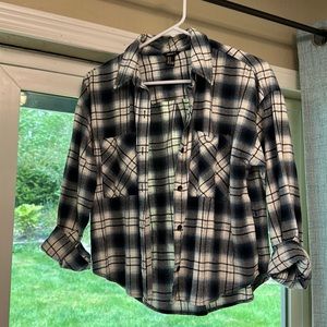 Forever 21 medium cropped flannel
